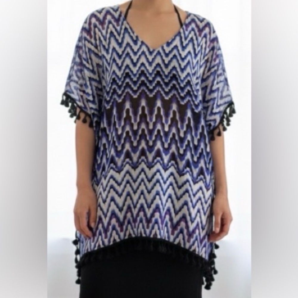 Just Fab Black & Blue Poncho Top size Small